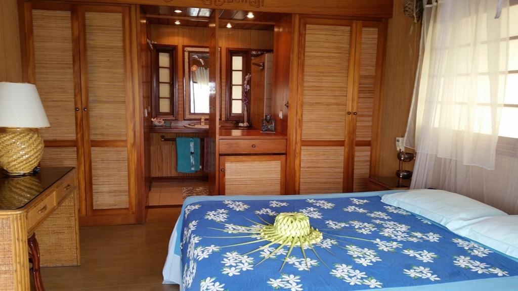 Miki Miki Lodge Avatoru Bagian luar foto