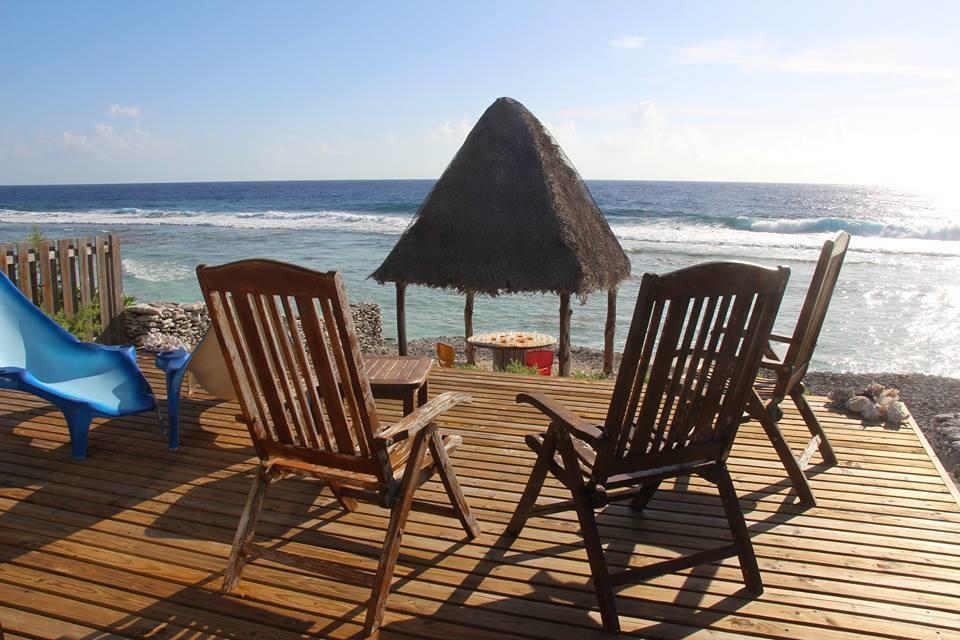 Miki Miki Lodge Avatoru Bagian luar foto